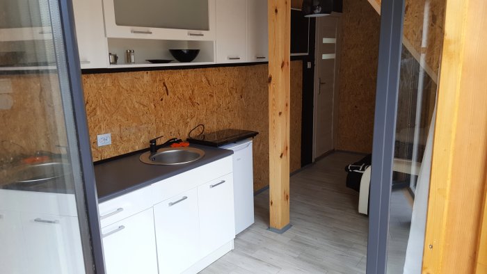 Studio dwuosobowe z balkonem. 