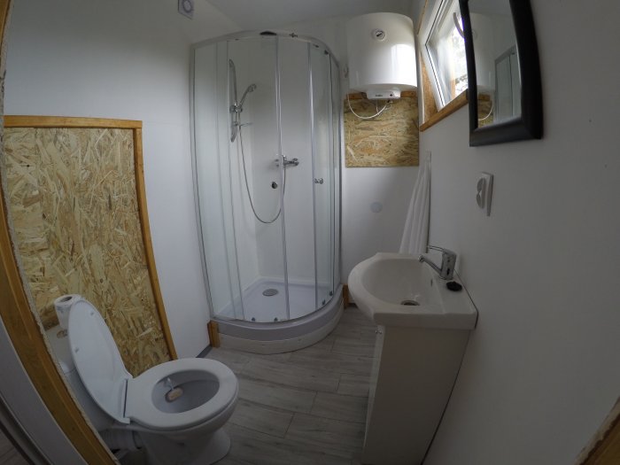 Studio dwuosobowe z balkonem. 