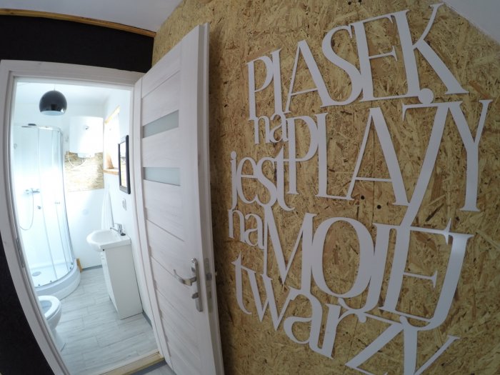 Studio dwuosobowe z balkonem. 