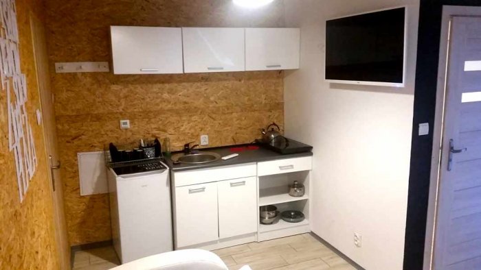 Apartament czteroosobowy z dużym tarasem i oddzielną sypialnią