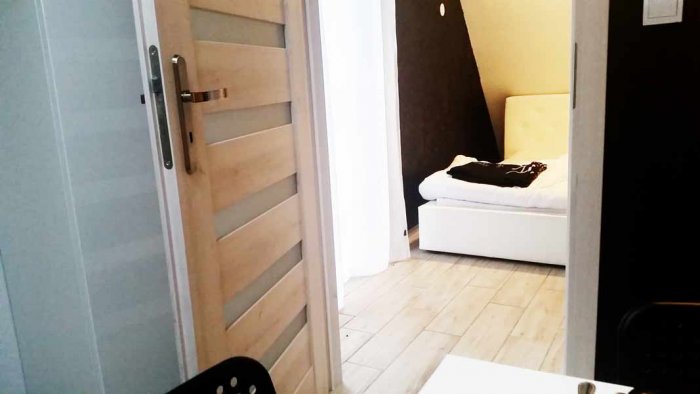 Apartament czteroosobowy z dużym tarasem i oddzielną sypialnią