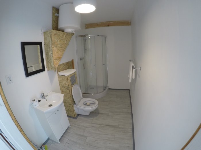 Apartament czteroosobowy studio z balkonem